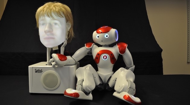 Samtliga robotar från Uppsala Social Robotics Lab kommer att vara på SciFest – Jona och NAO-roboten Love är två av dem. 