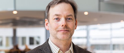 Porträttfoto på Lars Löfquist